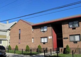 240 Oak, Bridgeport, 06604, 1 Bedroom Bedrooms, ,1 BathroomBathrooms,Residential Rental,For Sale,Oak,170613270