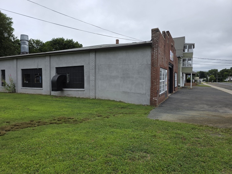 740 Enfield, Enfield, 06082, 0 , 0 ,5 BathroomsBathrooms,Commercial For Sale,For Sale,Enfield,0,24026131