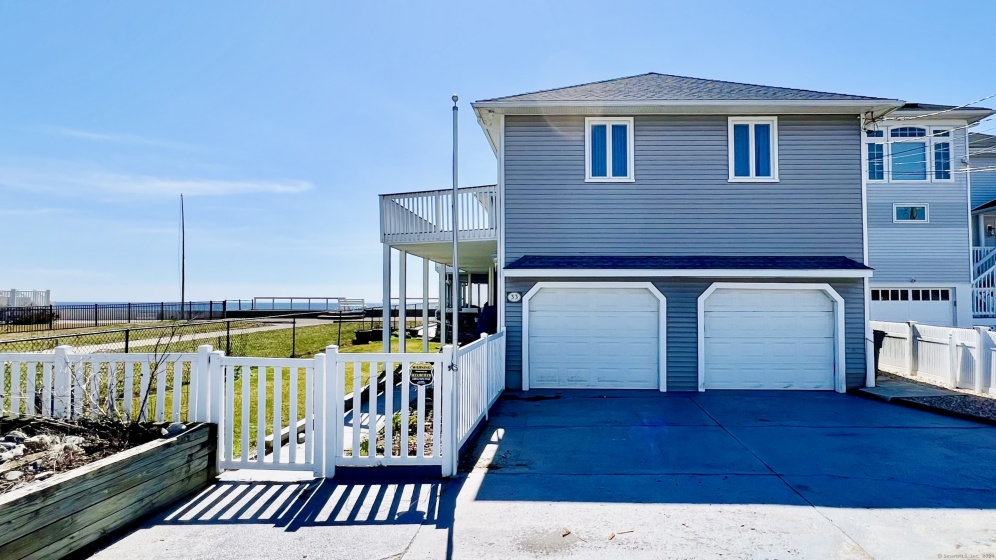 33 Point Beach, Milford, 06460, 3 Bedrooms Bedrooms, ,2 BathroomsBathrooms,Single Family For Sale,For Sale,Point Beach,24003180