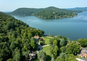 387-385 Lake, Warren, 06777, 8 Bedrooms Bedrooms, ,6 BathroomsBathrooms,Single Family For Sale,For Sale,Lake,24000964