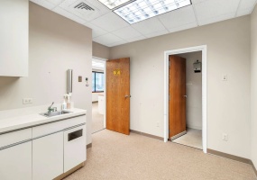 3 Northwestern, Bloomfield, 06002, ,Commercial For Lease,For Rent,Northwestern,24053806