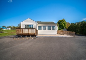 110 Coe, Middletown, 06457, ,1 BathroomBathrooms,Commercial For Sale,For Sale,Coe,24053933