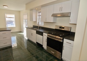 22 Mead, Stamford, 06907, 3 Bedrooms Bedrooms, ,2 BathroomsBathrooms,Residential Rental,For Sale,Mead,24044274