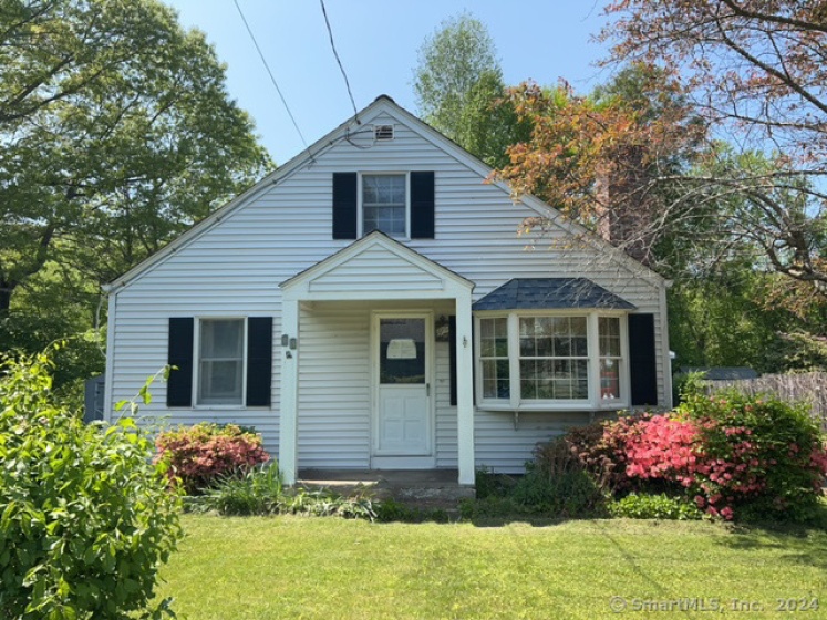 18 Hillside, Old Lyme, 06371, 2 Bedrooms Bedrooms, ,1 BathroomBathrooms,Single Family For Sale,For Sale,Hillside,24016815