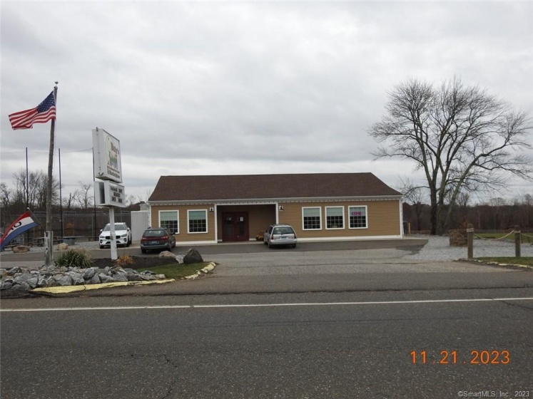 742 Amity, Bethany, 06524, ,Business For Sale,For Sale,Amity,170611582