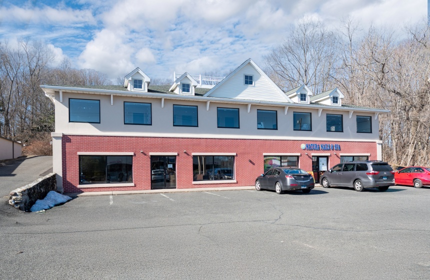 477 Boston Post, Orange, 06477, 0 , 0 ,0,Commercial For Lease,For Rent,Boston Post,0,24078046