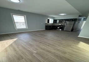 515 Main, Bridgeport, 06608, 3 Bedrooms Bedrooms, ,2 BathroomsBathrooms,Residential Rental,For Sale,Main,24080971