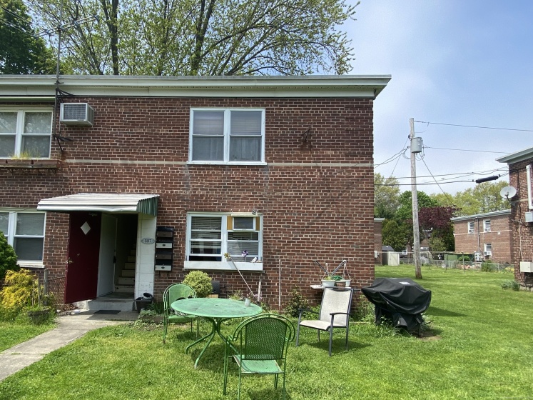 357 Granfield, Bridgeport, 06610, 1 Bedroom Bedrooms, ,1 BathroomBathrooms,Condo/co-op For Sale,For Sale,Granfield,24016800