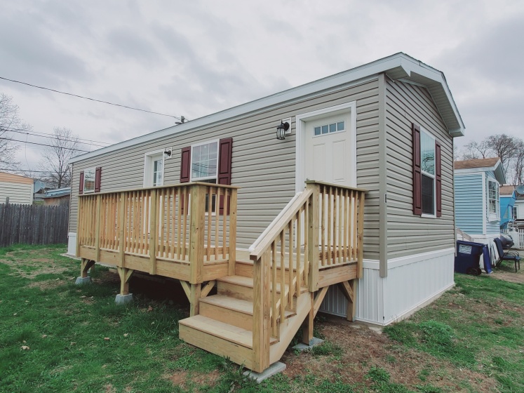 525 Main, Branford, 06405, 1 Bedroom Bedrooms, ,1 BathroomBathrooms,Single Family For Sale,For Sale,Main,24088882