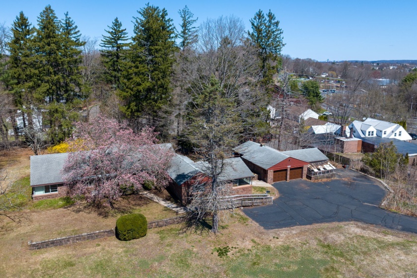 111 Simms, Berlin, 06037, 4 Bedrooms Bedrooms, ,3 BathroomsBathrooms,Single Family For Sale,For Sale,Simms,24087644