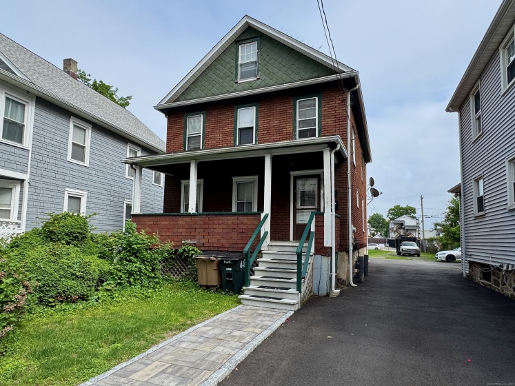 816 Pacific, Stamford, 06902, 1 Bedroom Bedrooms, ,1 BathroomBathrooms,Residential Rental,For Sale,Pacific,24096573