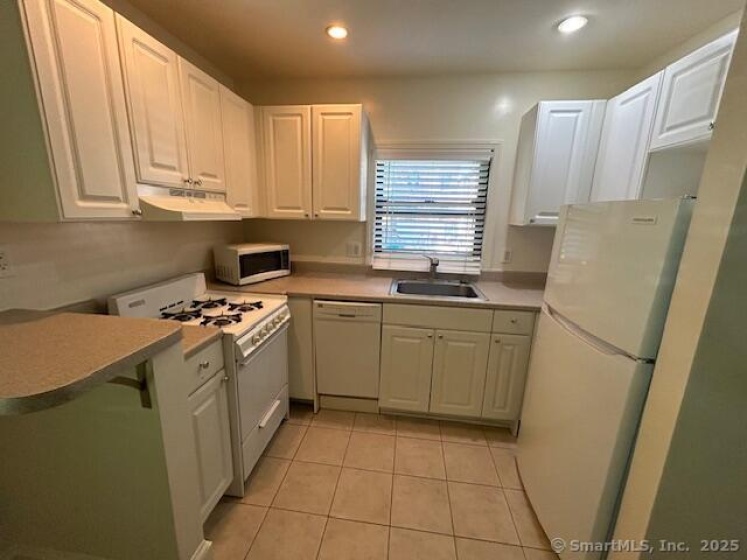 34 prospect, Norwalk, 06850, 1 Bedroom Bedrooms, ,1 BathroomBathrooms,Residential Rental,For Sale,prospect,24098007