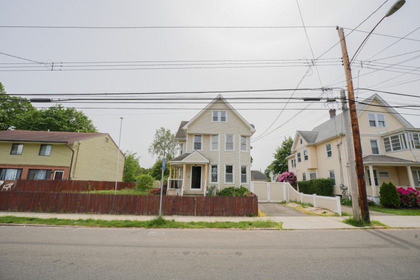 134 Gorham, Hamden, 06514, 1 Bedroom Bedrooms, ,1 BathroomBathrooms,Residential Rental,For Sale,Gorham,24098507