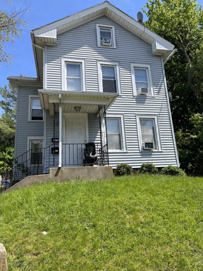 144 View, Meriden, 06450, 6 Bedrooms Bedrooms, 0 ,2 BathroomsBathrooms,Multi-family For Sale,For Sale,View,0,24100730