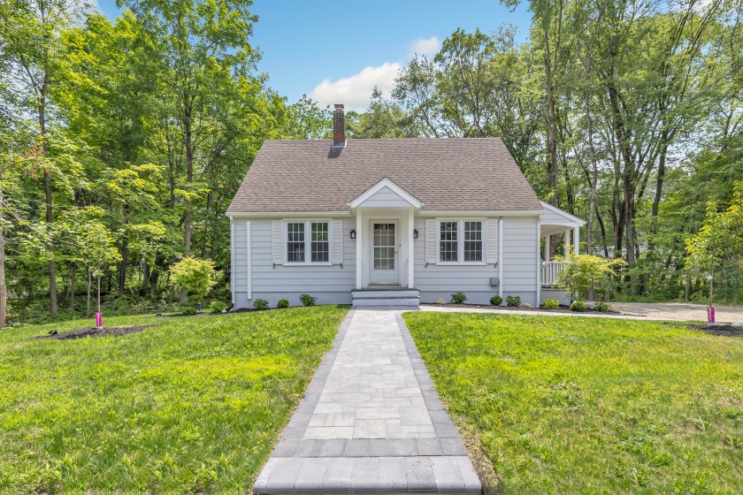 189 Tashua, Trumbull, 06611, 2 Bedrooms Bedrooms, ,2 BathroomsBathrooms,Single Family For Sale,For Sale,Tashua,24100538
