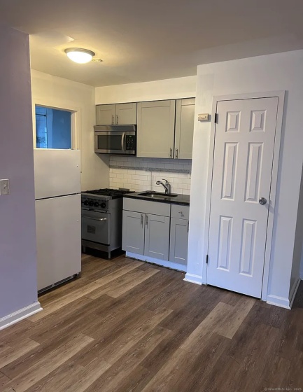 80 Taft, Bridgeport, 06606, 2 Bedrooms Bedrooms, ,1 BathroomBathrooms,Residential Rental,For Sale,Taft,24102038