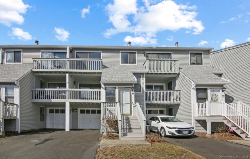 730 Robert Frost, Branford, 06405, 2 Bedrooms Bedrooms, ,1 BathroomBathrooms,Residential Rental,For Sale,730 Robert Frost,24098292