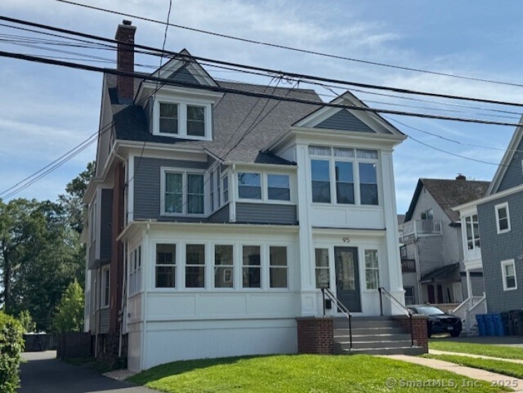 95 Fern, Hartford, 06105, 3 Bedrooms Bedrooms, ,1 BathroomBathrooms,Residential Rental,For Sale,Fern,24101868
