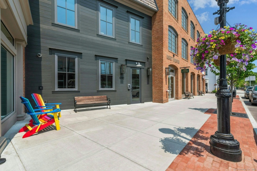 1040 Boston Post, Darien, 06820, 2 Bedrooms Bedrooms, 0 ,2 BathroomsBathrooms,Residential Rental,For Sale,Boston Post,0,24102034