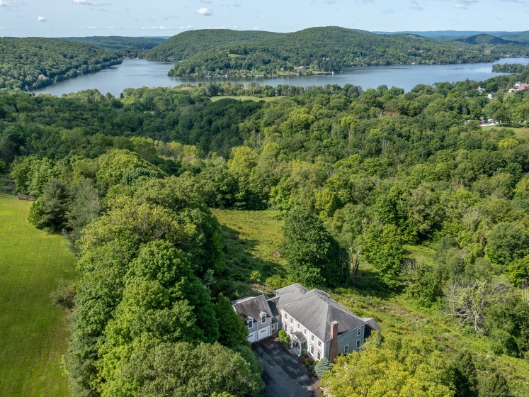 293 Lake, Warren, 06777, 5 Bedrooms Bedrooms, ,3 BathroomsBathrooms,Residential Rental,For Sale,Lake,24106073