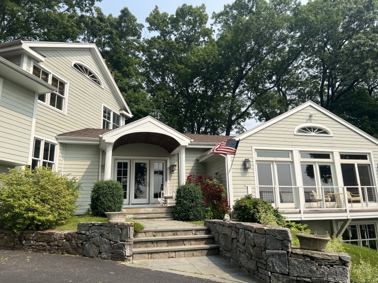 201 Shore, Greenwich, 06830, 5 Bedrooms Bedrooms, ,3 BathroomsBathrooms,Single Family For Sale,For Sale,Shore,24053927