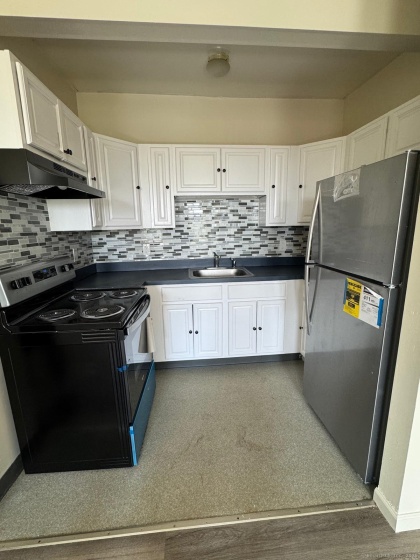 1057 Main, Bridgeport, 06608, 2 Bedrooms Bedrooms, 0 ,1 BathroomBathrooms,Residential Rental,For Sale,Main,0,24105480