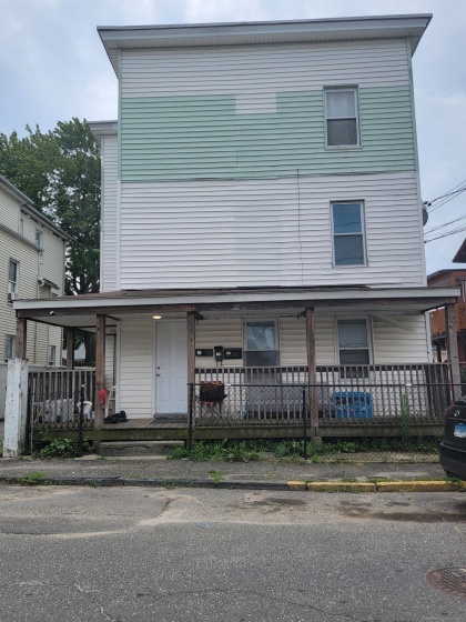 38 Dover, Waterbury, 06706, 3 Bedrooms Bedrooms, ,1 BathroomBathrooms,Residential Rental,For Sale,Dover,24109197