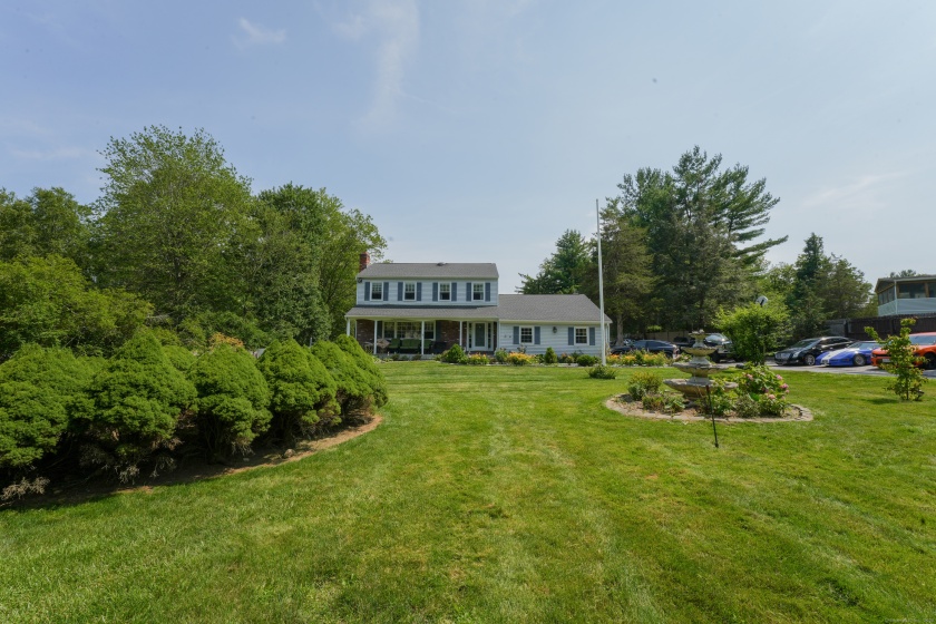 22 Standish, New Milford, 06776, 4 Bedrooms Bedrooms, ,2 BathroomsBathrooms,Single Family For Sale,For Sale,Standish,24110220