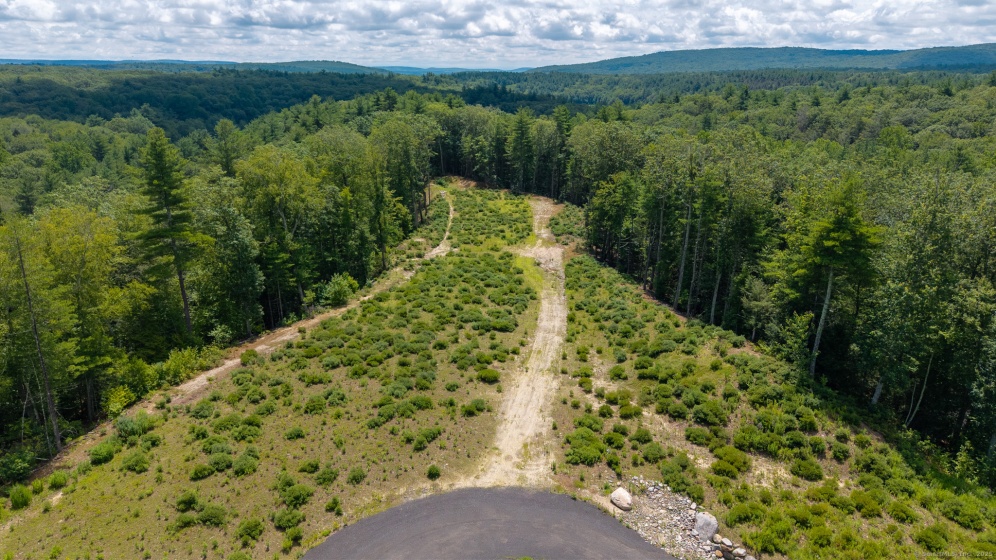 14 Peck Orchard, Granby, 06060, ,Lots And Land For Sale,For Sale,Peck Orchard,24109710