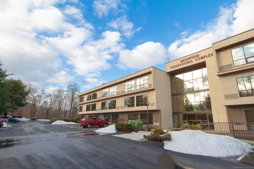 567 Vauxhall Street Ext., Waterford, 06385, ,Commercial For Lease,For Rent,Vauxhall Street Ext.,24110296