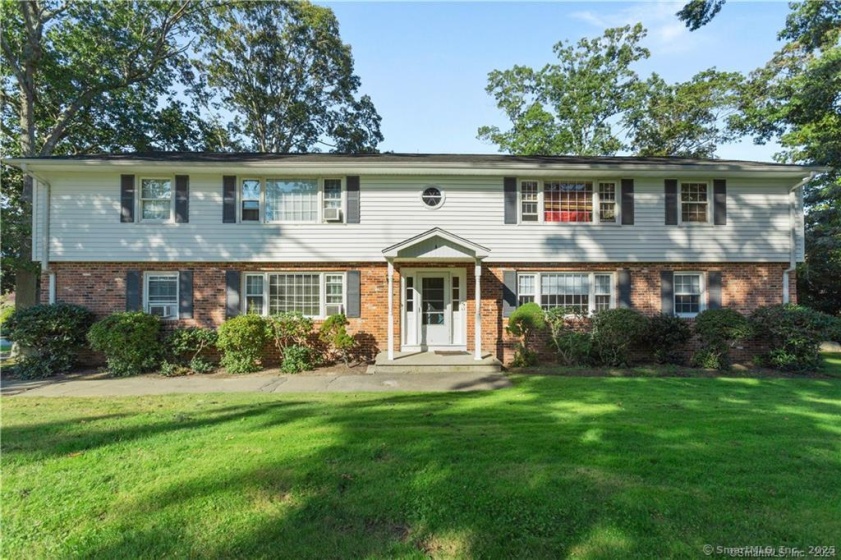 280 Main, Clinton, 06413, 2 Bedrooms Bedrooms, ,1 BathroomBathrooms,Condo/co-op For Sale,For Sale,Main,24104853