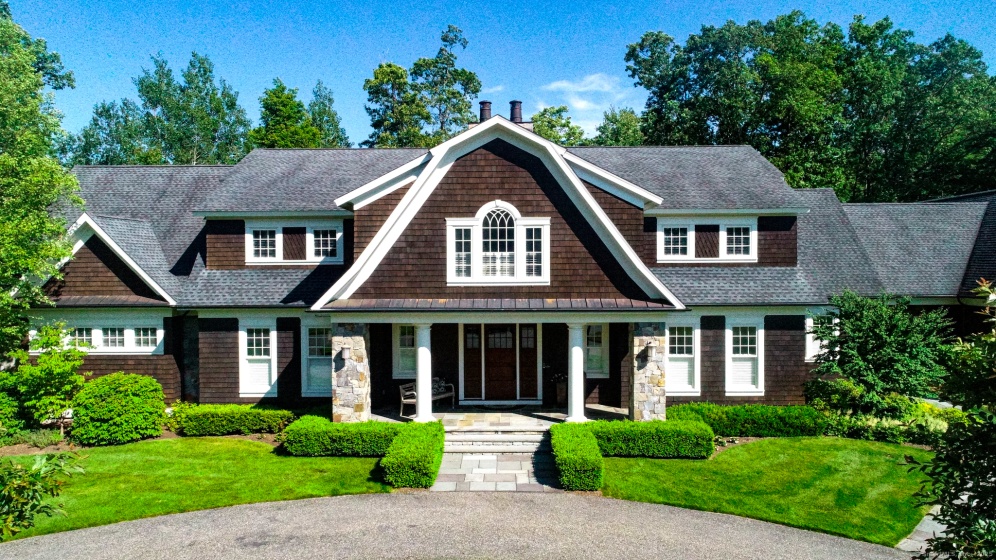 25 Sky View, Avon, 06001, 5 Bedrooms Bedrooms, ,3 BathroomsBathrooms,Single Family For Sale,For Sale,Sky View,24104888