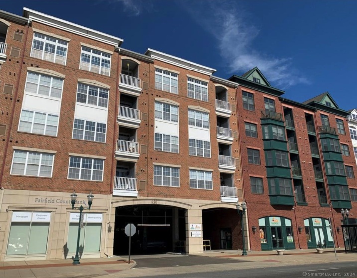 850 Main, Stamford, 06902, 2 Bedrooms Bedrooms, ,2 BathroomsBathrooms,Residential Rental,For Sale,Main,24085993