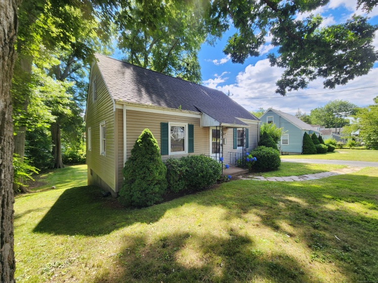 79 Honor, West Haven, 06516, 4 Bedrooms Bedrooms, ,1 BathroomBathrooms,Residential Rental,For Sale,Honor,24110948