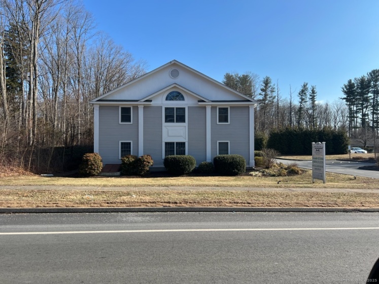 420 Main, Cheshire, 06410, ,Commercial For Lease,For Rent,Main,24110149