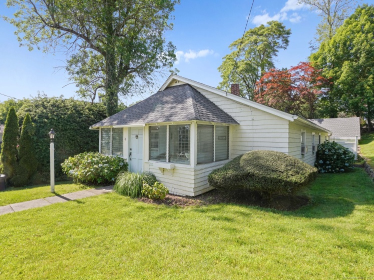 11 Witch, Norwalk, 06853, 3 Bedrooms Bedrooms, ,1 BathroomBathrooms,Residential Rental,For Sale,Witch,24108102