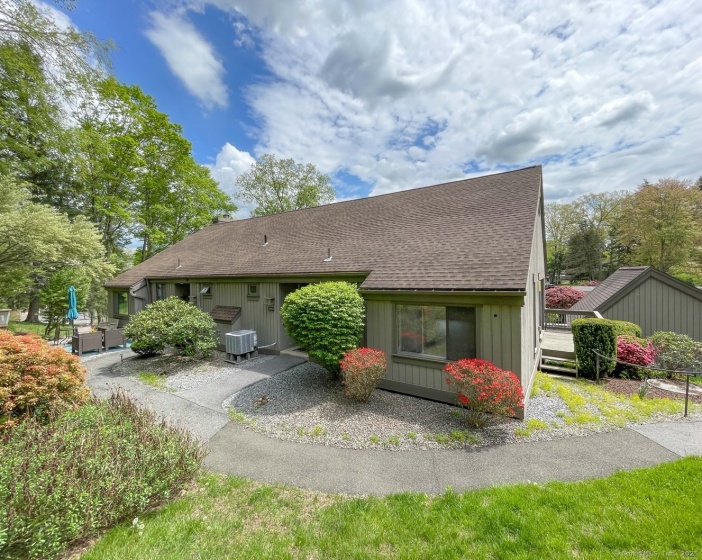 280 Heritage, Southbury, 06488, 1 Bedroom Bedrooms, ,1 BathroomBathrooms,Condo/co-op For Sale,For Sale,Heritage,24111199