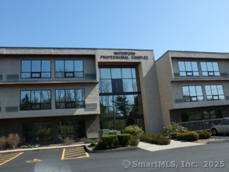 567 Vauxhall, Waterford, 06385, 0 , 0 ,0,Commercial For Lease,For Rent,Vauxhall,0,24114313