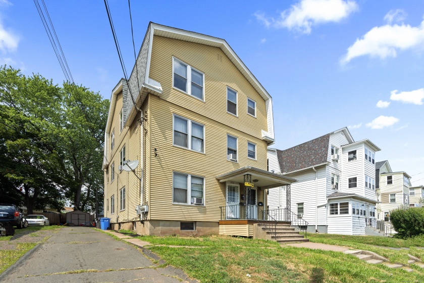 204 South, Hartford, 06114, 3 Bedrooms Bedrooms, 0 ,1 BathroomBathrooms,Residential Rental,For Sale,South,0,24116846