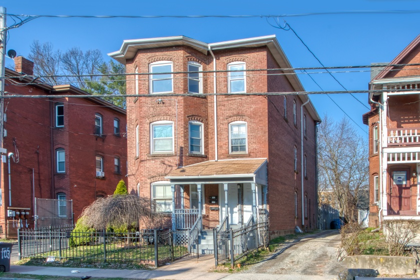 103 Hungerford, Hartford, 06106, 3 Bedrooms Bedrooms, 0 ,1 BathroomBathrooms,Residential Rental,For Sale,Hungerford,0,24117723