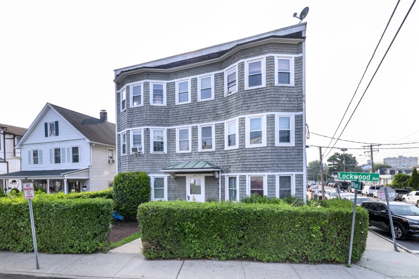 107 Lockwood, Stamford, 06902, 2 Bedrooms Bedrooms, ,1 BathroomBathrooms,Condo/co-op For Sale,For Sale,Lockwood,24115746