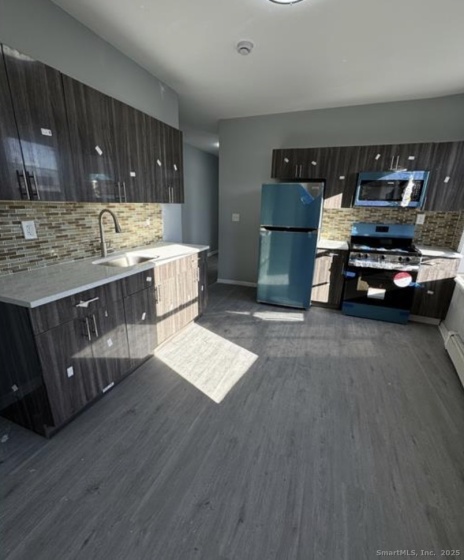 413 Main, Bridgeport, 06608, 3 Bedrooms Bedrooms, ,1 BathroomBathrooms,Residential Rental,For Sale,Main,24117976