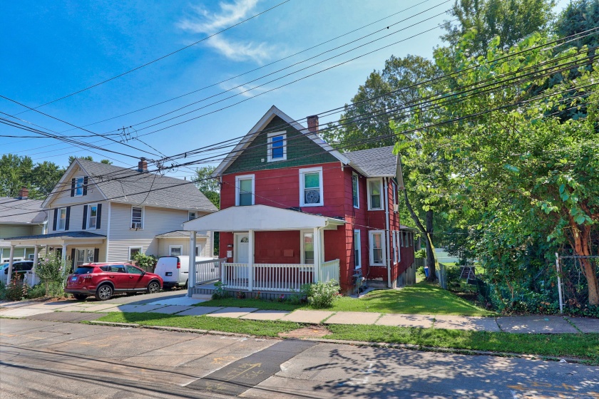 62 Wood, Meriden, 06451, 1 Bedroom Bedrooms, ,1 BathroomBathrooms,Residential Rental,For Sale,Wood,24118052