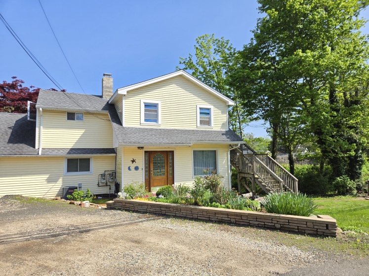 190 Short Beach, Branford, 06405, 2 Bedrooms Bedrooms, ,1 BathroomBathrooms,Residential Rental,For Sale,Short Beach,24118155