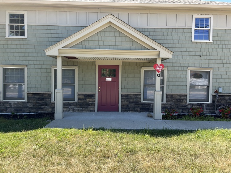 13 NORTH MAIN, East Hampton, 06424, 0 , 0 ,0,Commercial For Lease,For Rent,NORTH MAIN,0,24118941