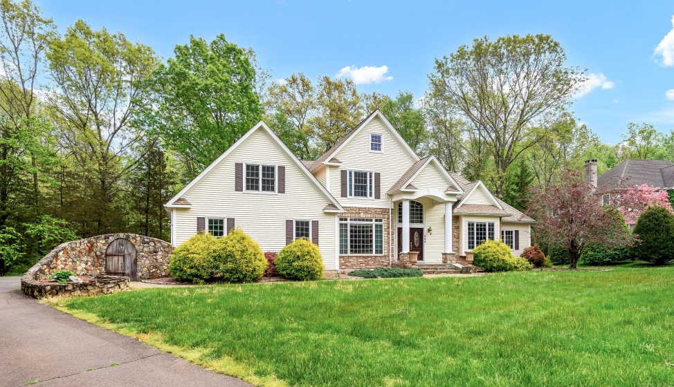 244 Watch Hill, Berlin, 06037, 3 Bedrooms Bedrooms, 0 ,2 BathroomsBathrooms,Residential Rental,For Sale,Watch Hill,0,24118915