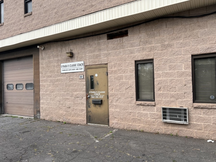 241 Ledyard, Hartford, 06114, 0 , 0 ,1 BathroomBathrooms,Commercial For Sale,For Sale,Ledyard,0,24119577