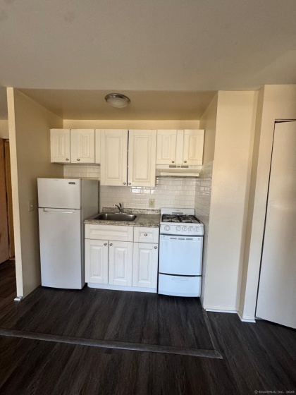125 Granfield, Bridgeport, 06610, 1 Bedroom Bedrooms, 0 ,1 BathroomBathrooms,Residential Rental,For Sale,Granfield,0,24129268