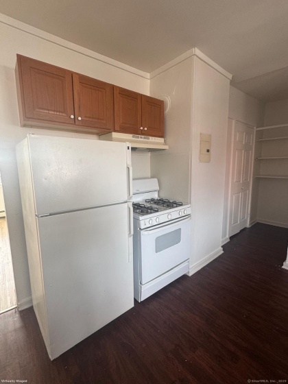 202 Noble, Bridgeport, 06608, 2 Bedrooms Bedrooms, 0 ,1 BathroomBathrooms,Residential Rental,For Sale,Noble,0,24091319