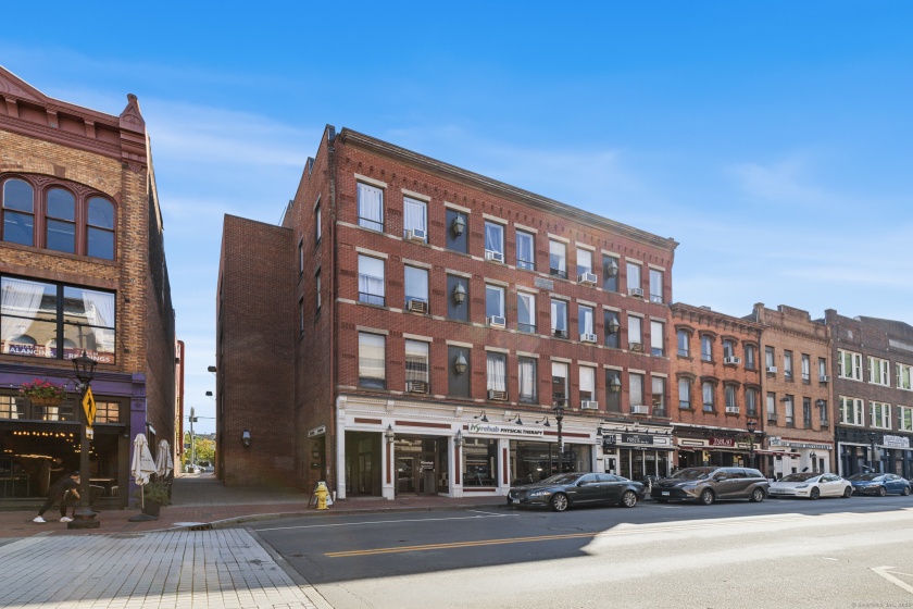94 Washington, Norwalk, 06854, 1 Bedroom Bedrooms, 0 ,1 BathroomBathrooms,Condo/co-op For Sale,For Sale,Washington,0,24125545